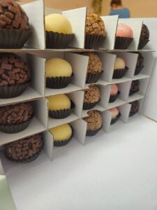 DOCES